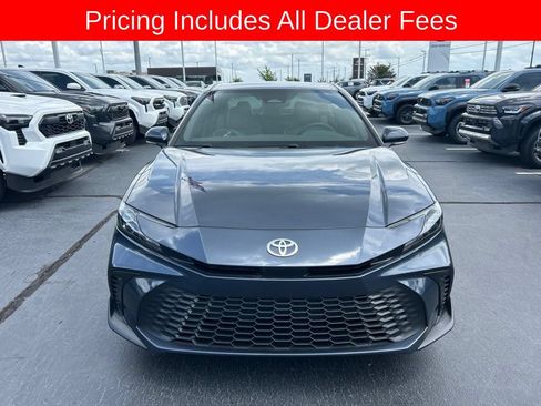 Used 2026 Toyota Camry SE w/ Convenience Package FWD image 23