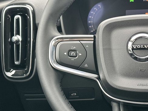 New 2026 Volvo XC40 B4 Plus w/ Climate Package image 8