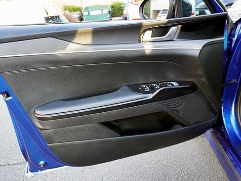 Used 2023 Kia K5 GT-Line image 21