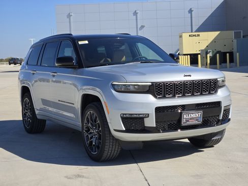 New 2025 Jeep Grand Cherokee L Summit w/ Obsidian Package image 3