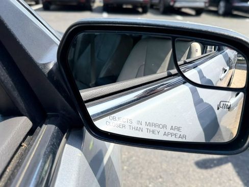 Used 2011 Ford Fusion SEL FWD image 41