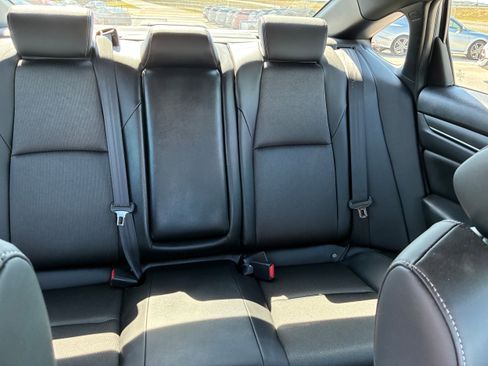 Used 2022 Honda Accord Sport image 25