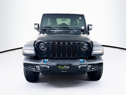 Used 2023 Jeep Wrangler Unlimited w/ Convenience Group image 2