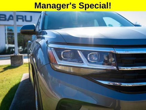 Used 2021 Volkswagen Atlas SE w/ Towing Package image 11