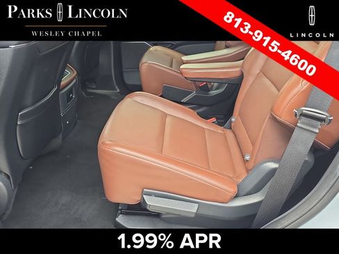 Certified 2025 Lincoln Navigator Reserve AWD/4WD image 16