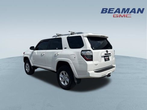 Used 2016 Toyota 4Runner SR5 Premium AWD/4WD image 5