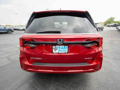 Used 2025 Honda Odyssey Sport-L image 5