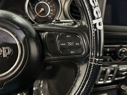 Used 2021 Jeep Wrangler Willys image 18