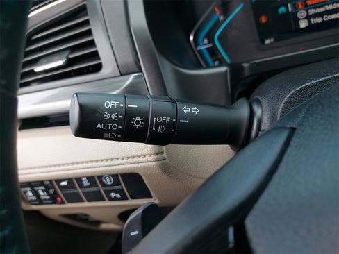 Used 2023 Honda Odyssey Elite image 29