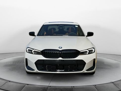 New 2026 BMW 330i Sedan w/ M Sport Package image 2