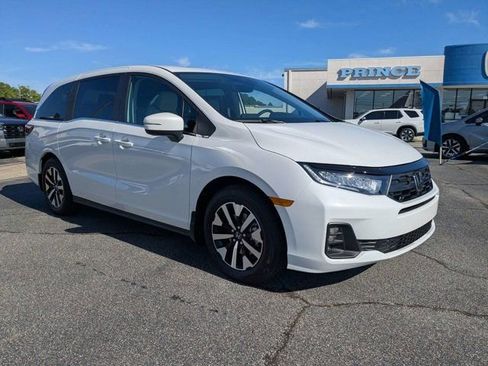 New 2026 Honda Odyssey EX-L image 2