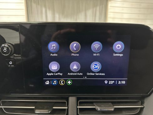 Certified 2024 Chevrolet Trax RS w/ Driver Confidence Package image 11