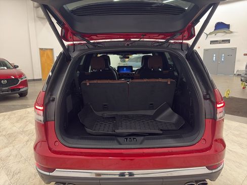 Used 2025 Lincoln Aviator Reserve w/ Equipment Group 201A image 17