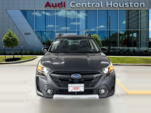 Used 2023 Subaru Outback Limited image 6