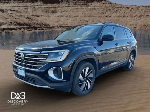 Used 2024 Volkswagen Atlas SE image 1
