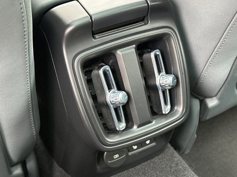 Used 2023 Polestar Polestar 2 FWD image 14