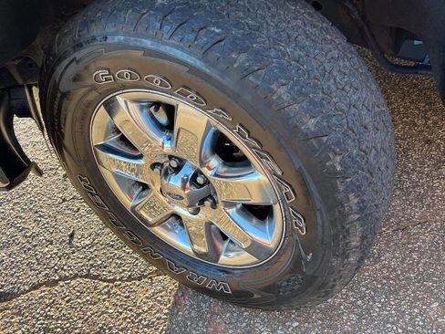 Used 2013 Ford F150 XLT w/ Luxury Equipment Group image 8