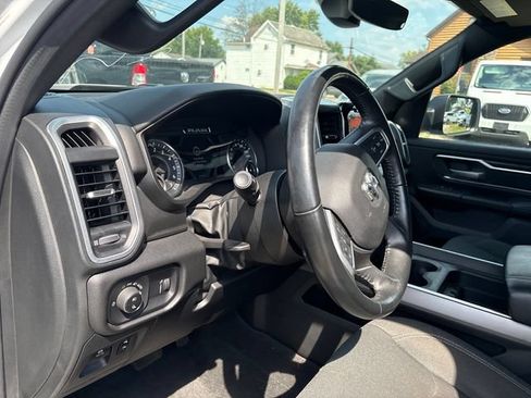 Used 2023 RAM 1500 Big Horn AWD/4WD image 7