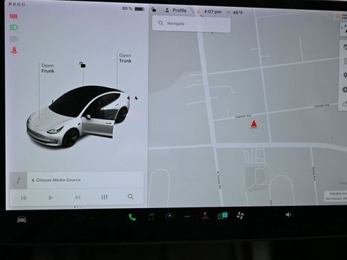 Used 2021 Tesla Model 3 Long Range image 18