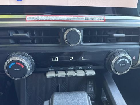 Used 2024 Toyota Tacoma TRD Sport RWD image 21