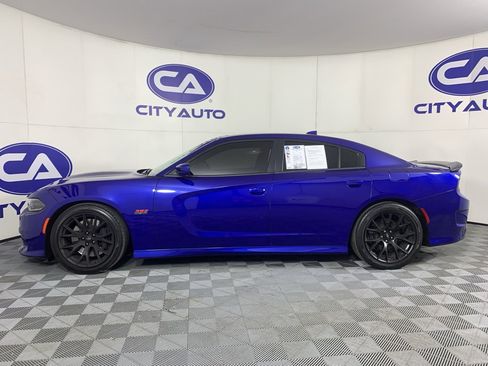 Used 2019 Dodge Charger Scat Pack w/ Dynamics Package image 6