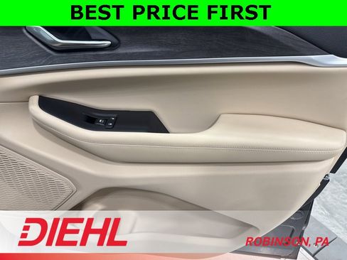 New 2025 Jeep Grand Cherokee L Limited w/ Black Appearance Package image 17