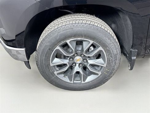 New 2026 Chevrolet Silverado 1500 LT image 24