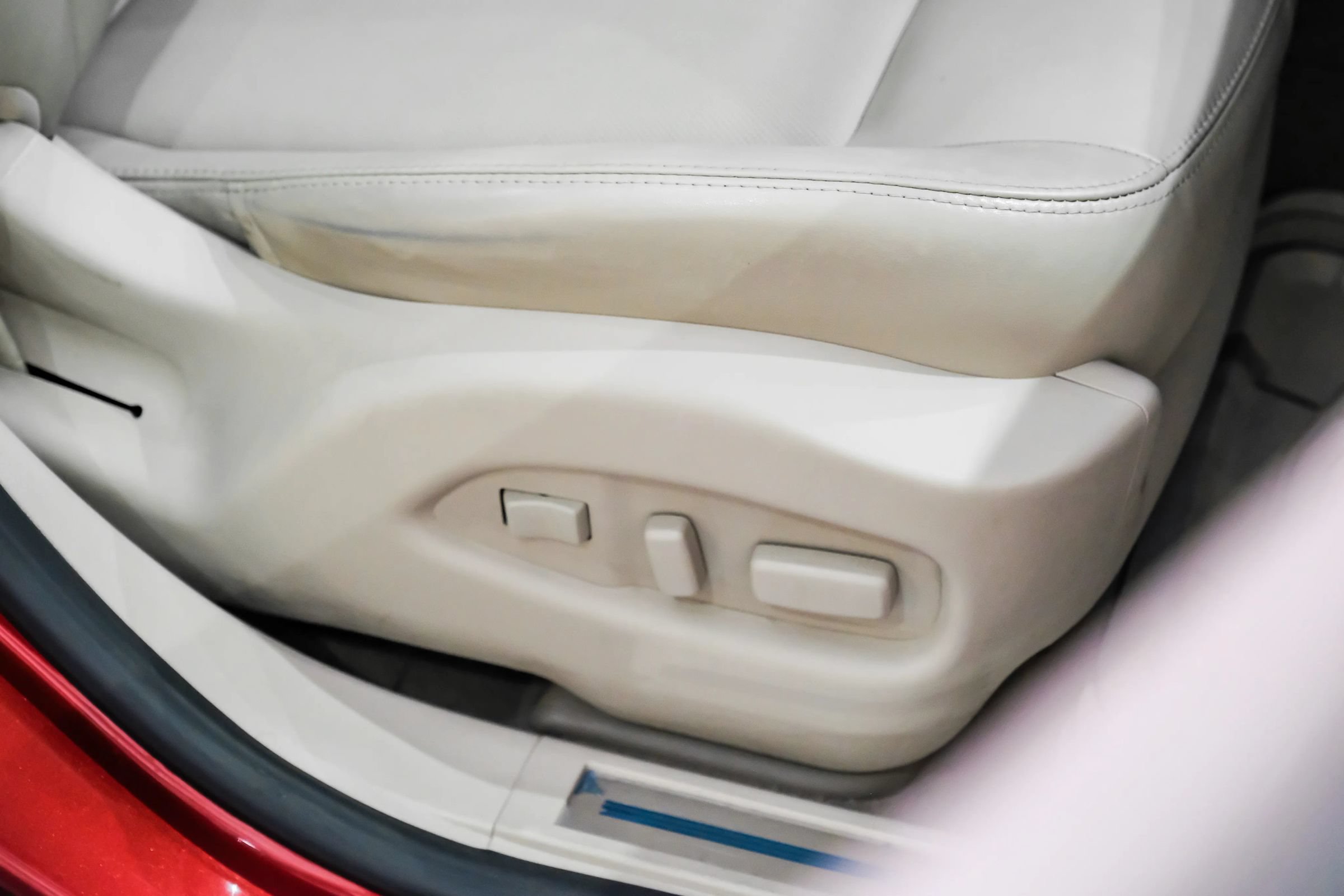 Used 2016 Cadillac SRX Luxury FWD image 39
