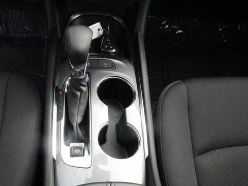 Used 2025 Chevrolet Malibu LT image 33