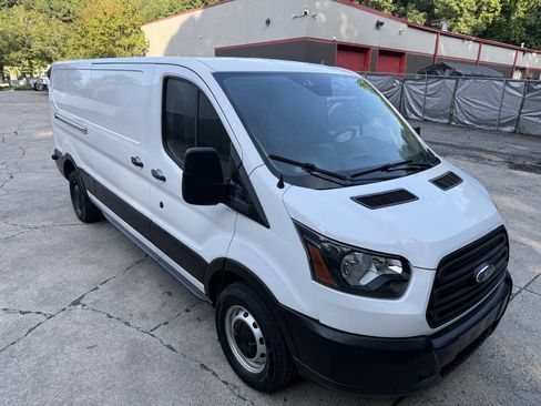 Used 2019 Ford Transit 250 148 Low Roof RWD image 1
