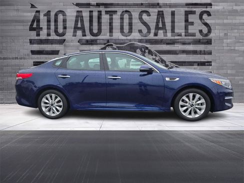 Used 2018 Kia Optima EX image 2
