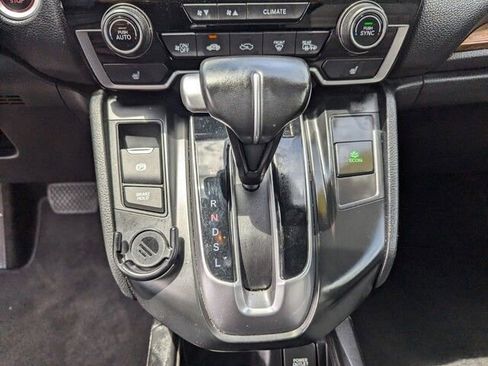 Used 2018 Honda CR-V Touring image 22
