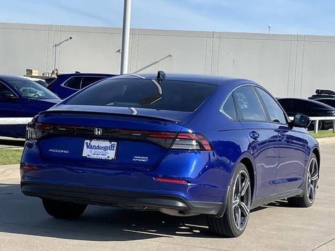 Used 2024 Honda Accord Sport image 4