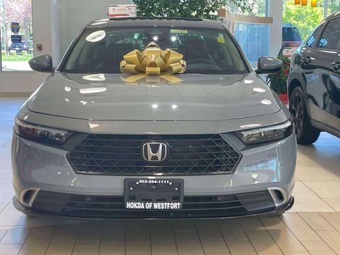 Certified 2023 Honda Accord Touring image 2