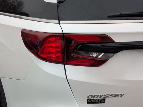 Used 2024 Honda Odyssey Sport image 13