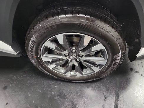 Used 2026 Toyota RAV4 Limited AWD/4WD image 12