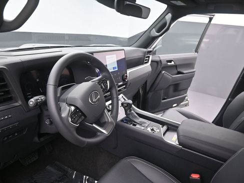 New 2026 Lexus GX 550 550 Premium+ image 13