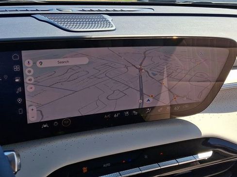 New 2026 Buick Enclave Avenir w/ Super Cruise Package FWD image 13