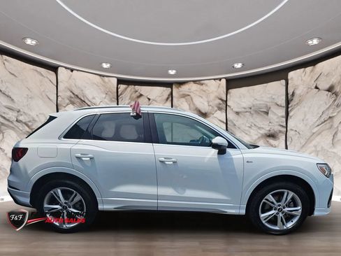 Used 2022 Audi Q3 2.0T Premium Plus AWD/4WD image 5