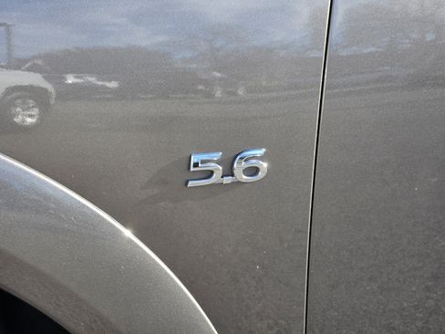 Used 2019 INFINITI QX80 Luxe w/ Proassist Package image 8