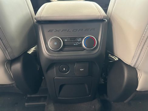 New 2026 Ford Explorer Active w/ Active Comfort Package AWD/4WD image 49