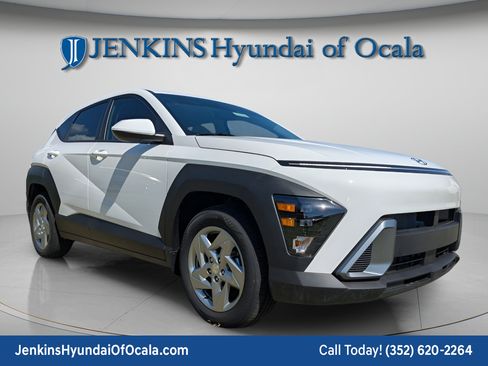 Used 2026 Hyundai Kona SE FWD image 1