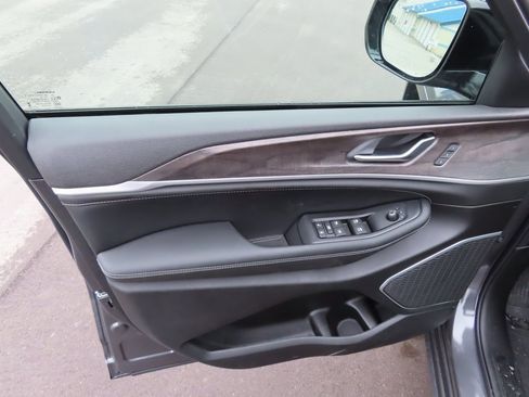 New 2026 Jeep Grand Cherokee Limited image 22