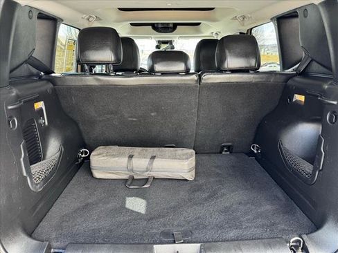 Used 2016 Jeep Renegade Latitude w/ Cold Weather Group image 21