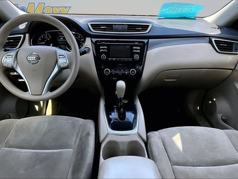 Used 2015 Nissan Rogue SV FWD image 7