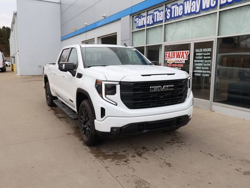 New 2026 GMC Sierra 1500 Elevation w/ Elevation Premium Package image 2