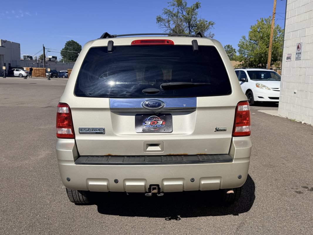 Used 2011 Ford Escape Limited w/ 302A Rapid Spec Order Code AWD/4WD image 7