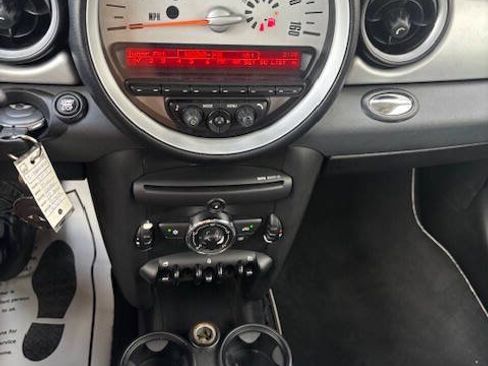 Used 2013 MINI Cooper S image 4