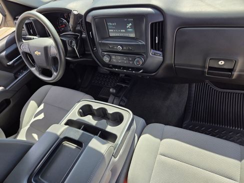 Used 2016 Chevrolet Silverado 1500 Custom w/ Custom Convenience Package image 13