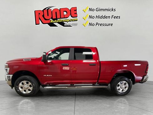 Used 2026 RAM 2500 Big Horn AWD/4WD image 3